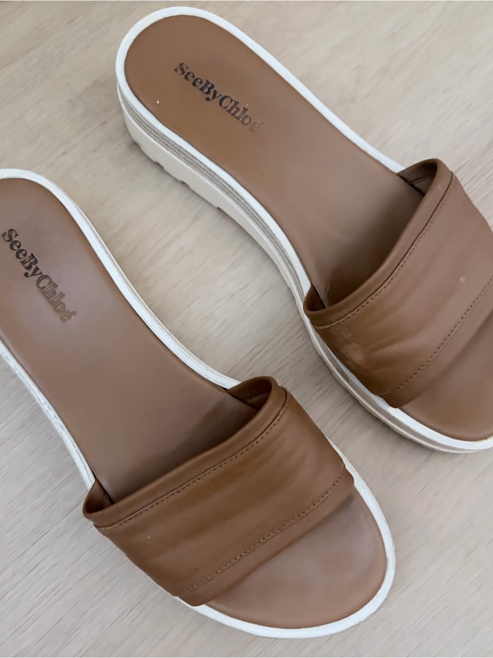 See by Chloé Tan Leather Platform Slide Sandals - Picture 2 of 4